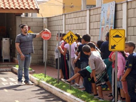 educação trânsito